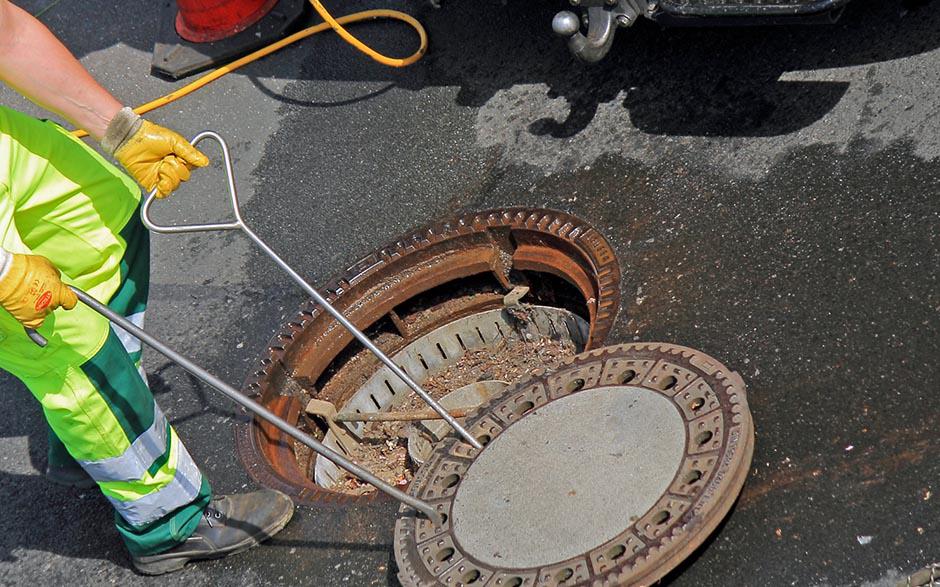 déboucher une canalisation d'eaux usées Paris 7